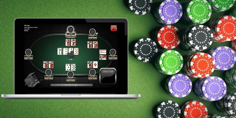 So sánh cách đánh Poker online với hình thức truyền thống